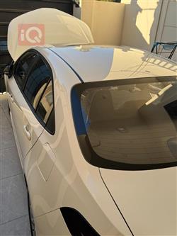 تۆیۆتا کۆرۆلا